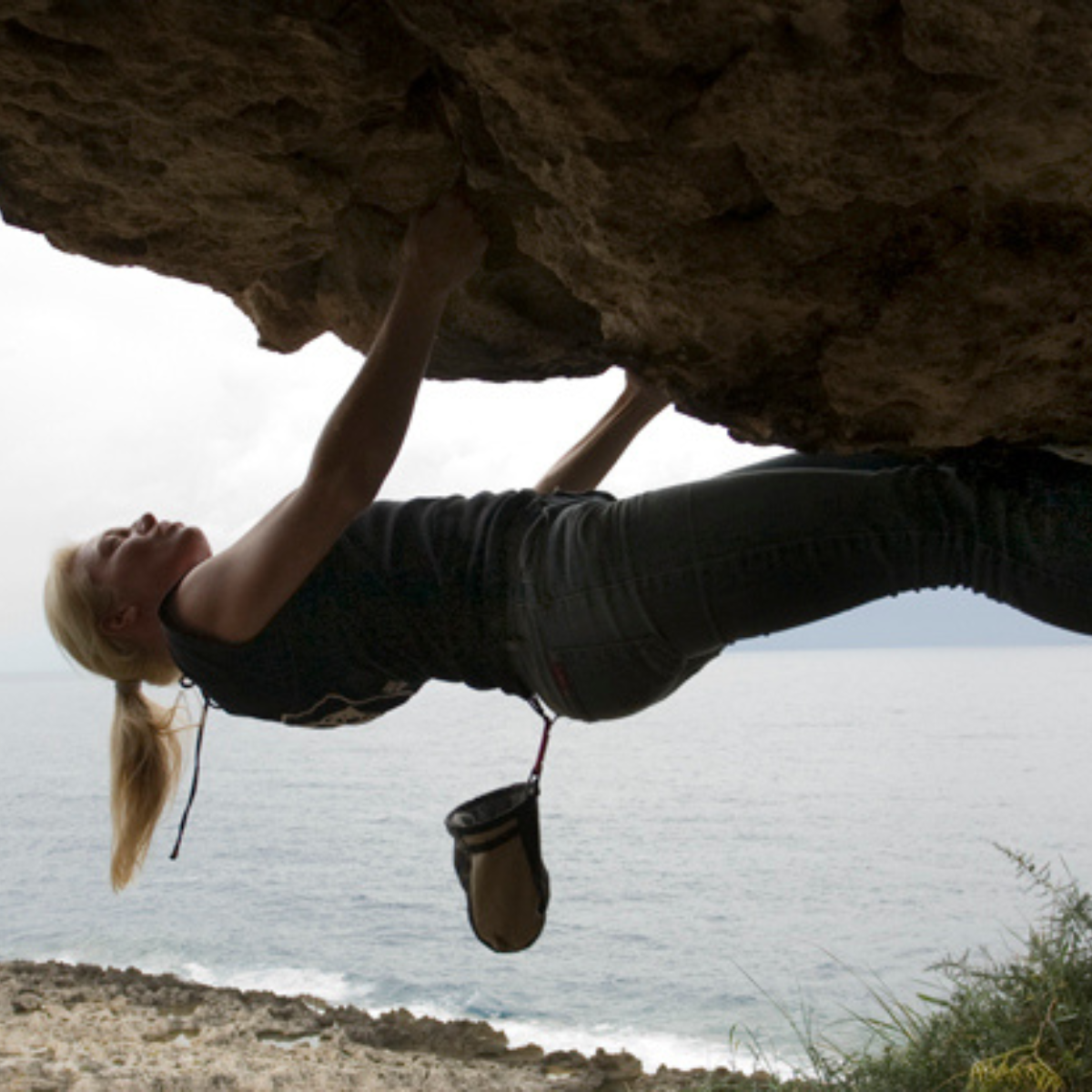Ami Elsius Bouldering in Sicily